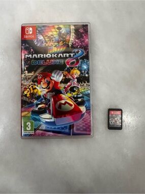 Nintendo Mario Kart 8 Deluxe - For Nintendo Switch
